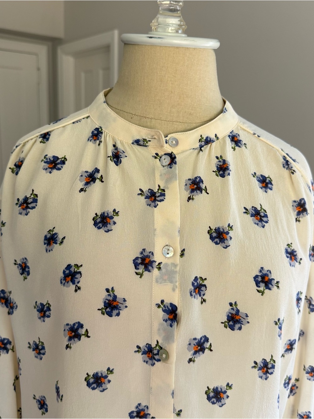 Cream Silk Floral Shirt - Picture 3 of 5
